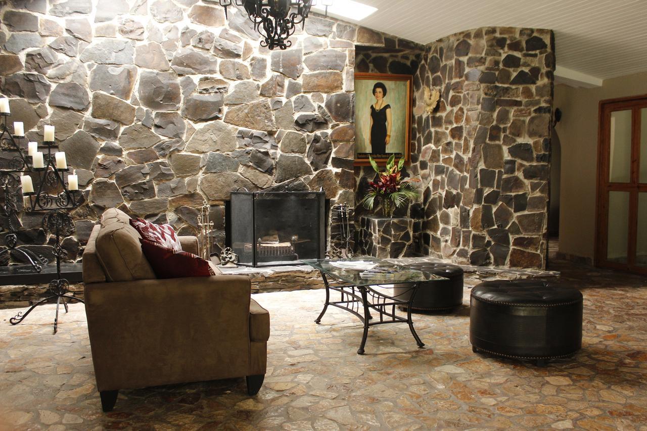 Crater Valley Boutique Hotel El Valle de Anton エクステリア 写真