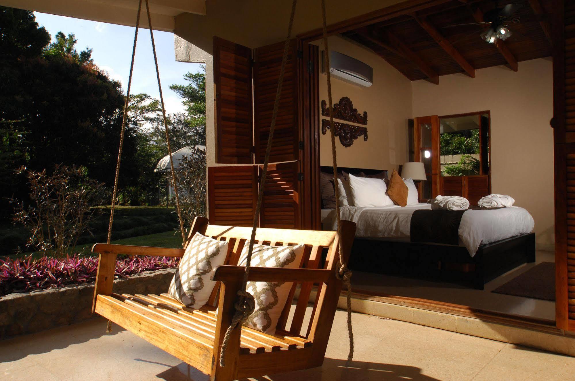 Crater Valley Boutique Hotel El Valle de Anton エクステリア 写真