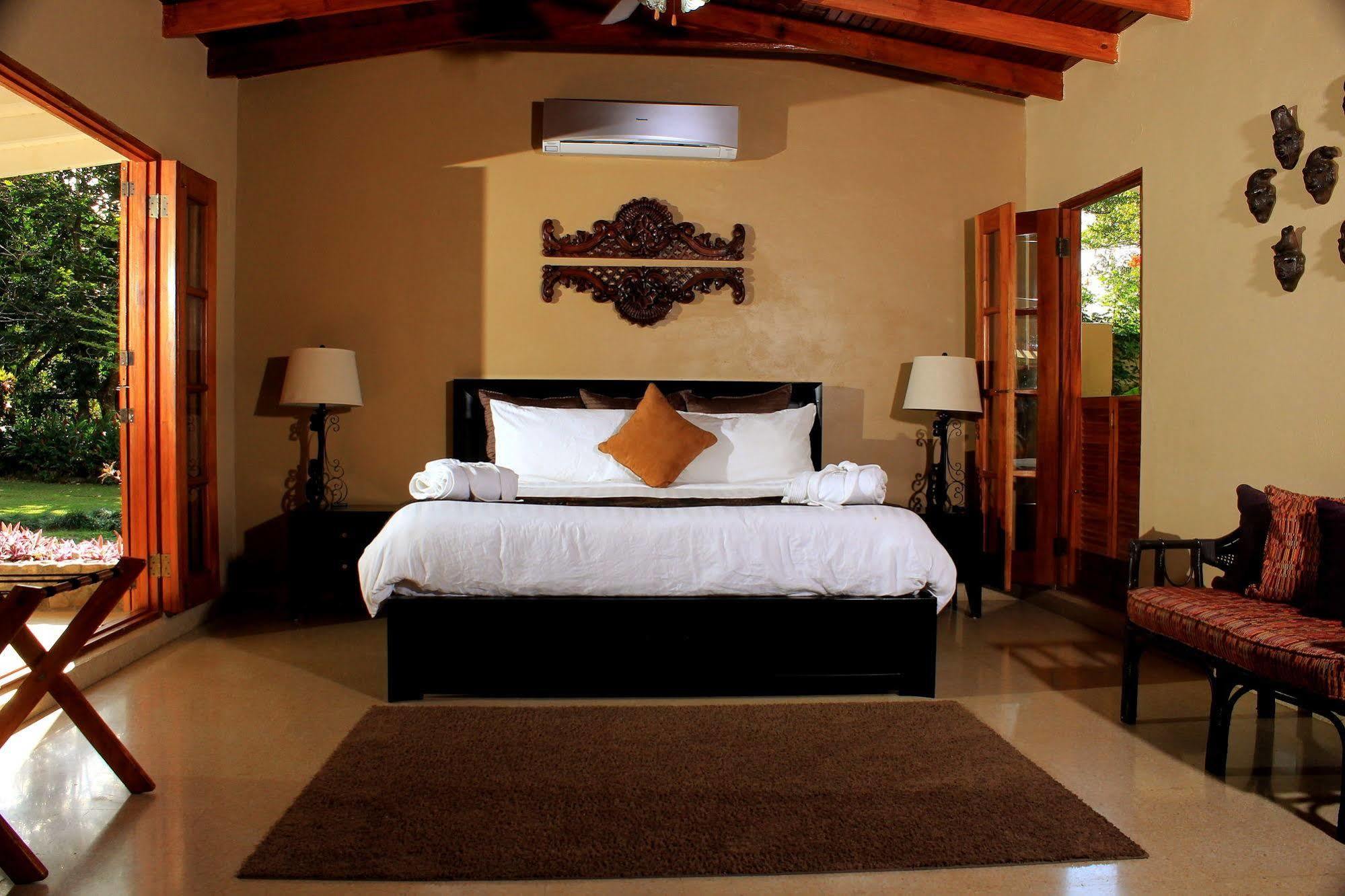 Crater Valley Boutique Hotel El Valle de Anton エクステリア 写真