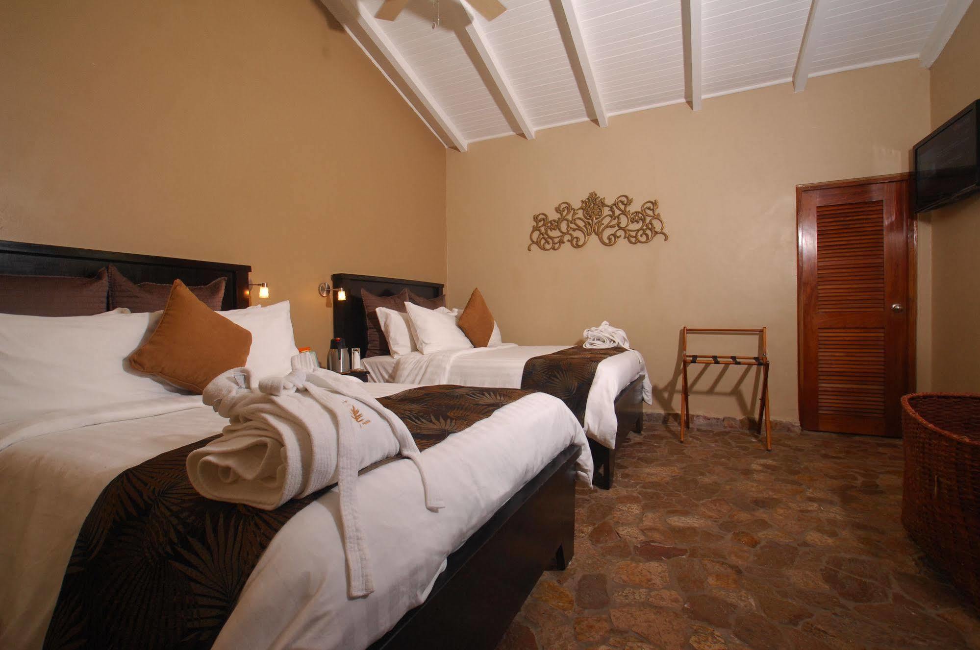 Crater Valley Boutique Hotel El Valle de Anton エクステリア 写真