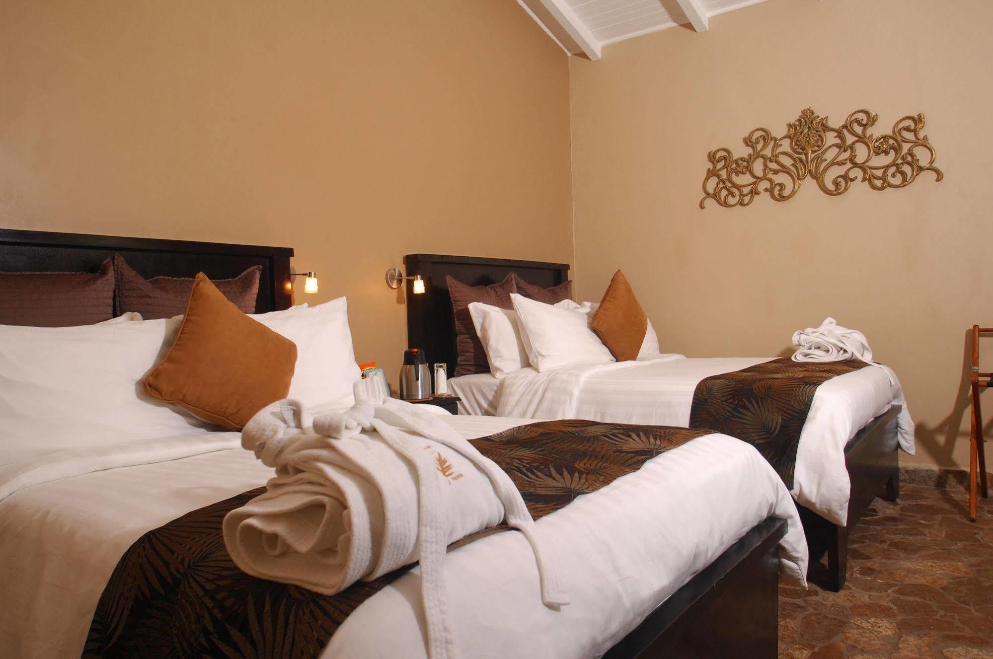 Crater Valley Boutique Hotel El Valle de Anton エクステリア 写真